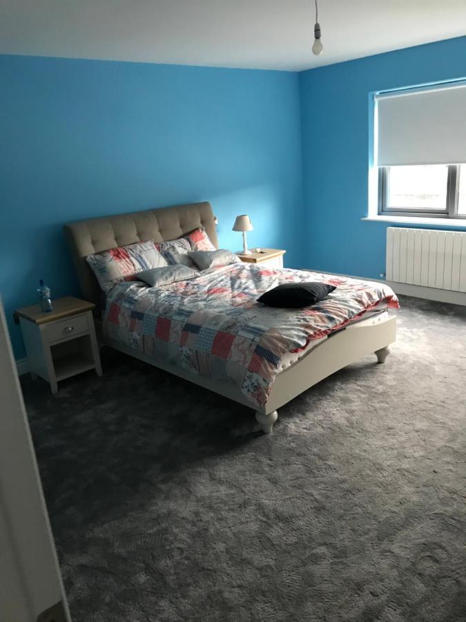 1 Luxurious Room In Family Home 基拉尼 外观 照片
