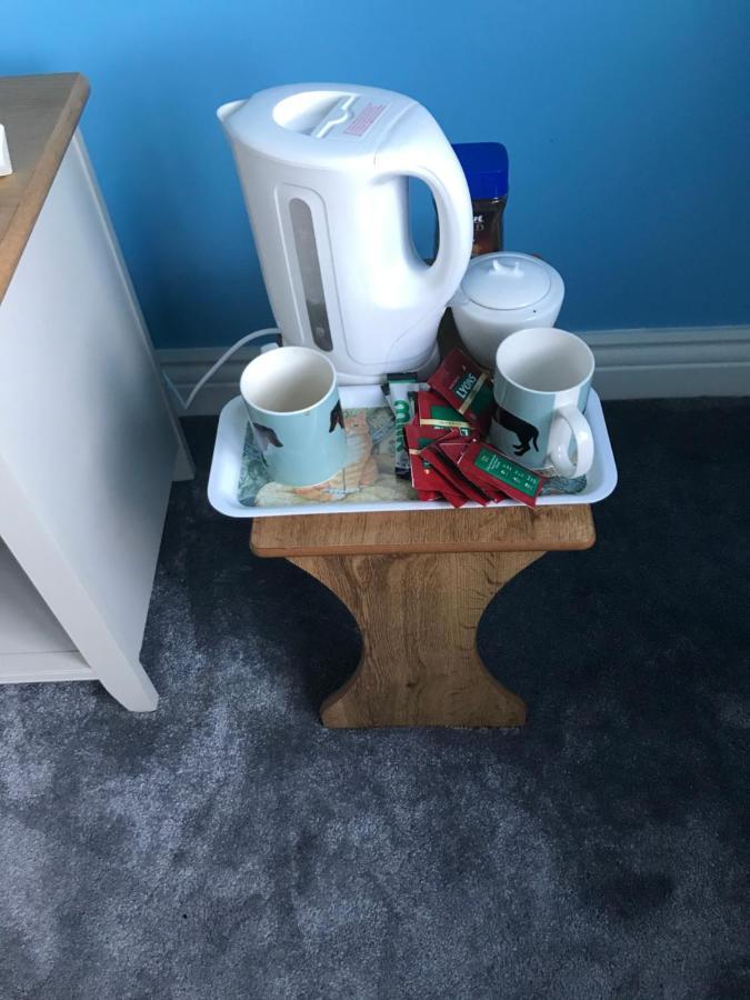 1 Luxurious Room In Family Home 基拉尼 外观 照片